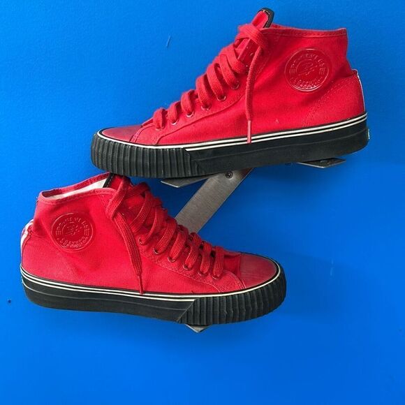 pf flyers red back 6244429 men size 8 - Picture 1 of 5